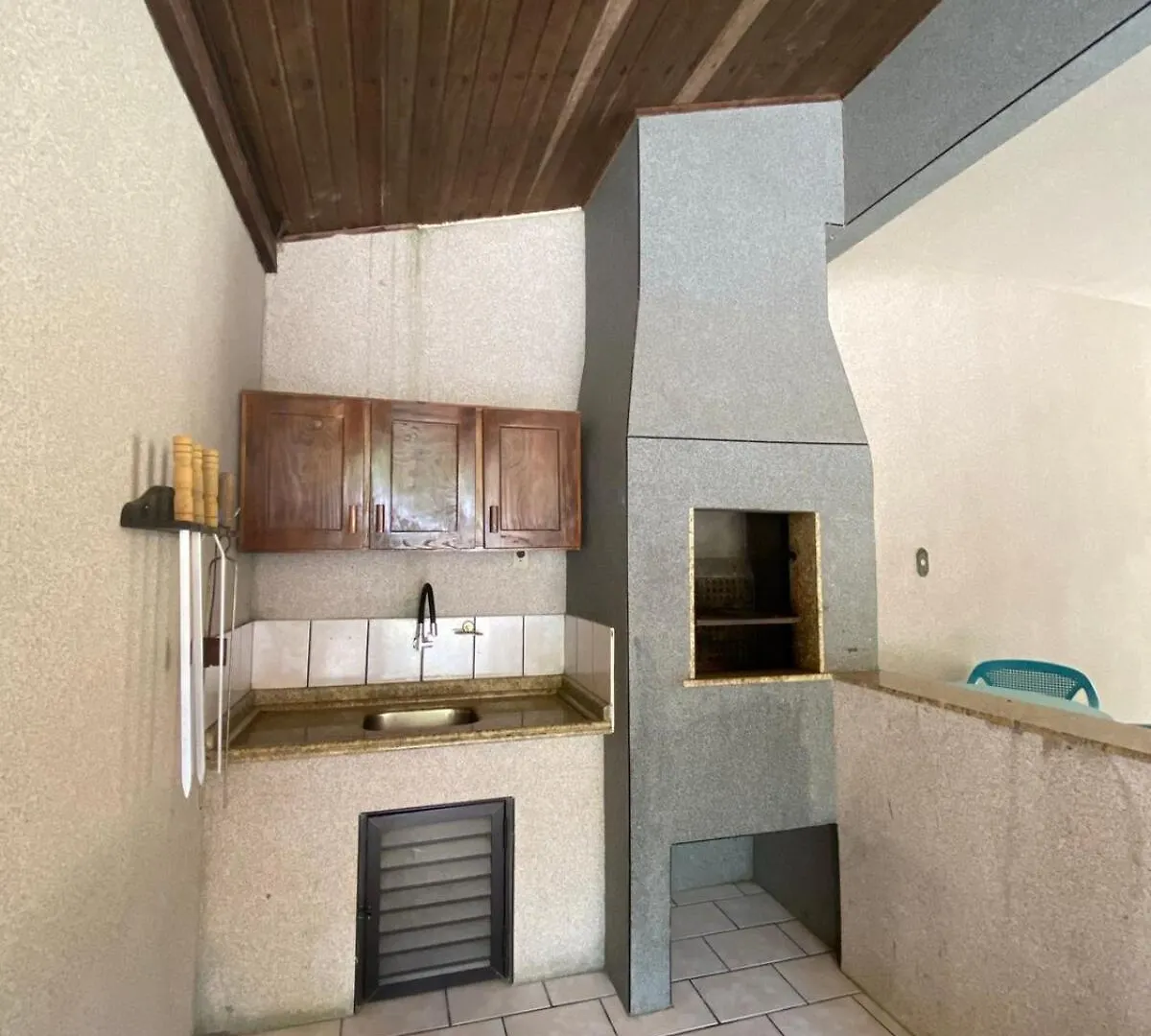 Casa No Cantinho De Zimbros Bombinhas 0*,