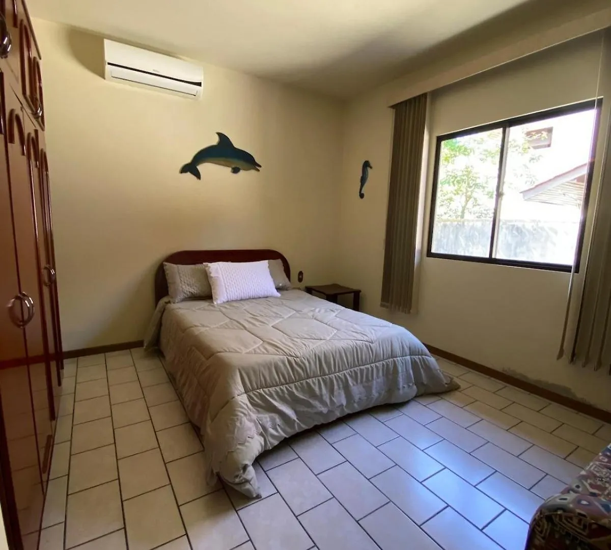 Casa No Cantinho De Zimbros Bombinhas 0*,  Brazílie